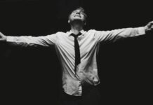 Ο Νίκος Πανόπουλος μιλάει στο All4fun για την παράσταση “Η γέννηση ενός φασίστα η απολογία του Θεόφιλου Τσάφου” του Νίκου Κούνδουρου