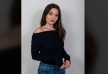 Η Χρύσα Ρώμα στο Θέατρο Άνεσις: Μια συγκλονιστική κατάθεση μνήμης στην παράσταση «Η Επιταγή»